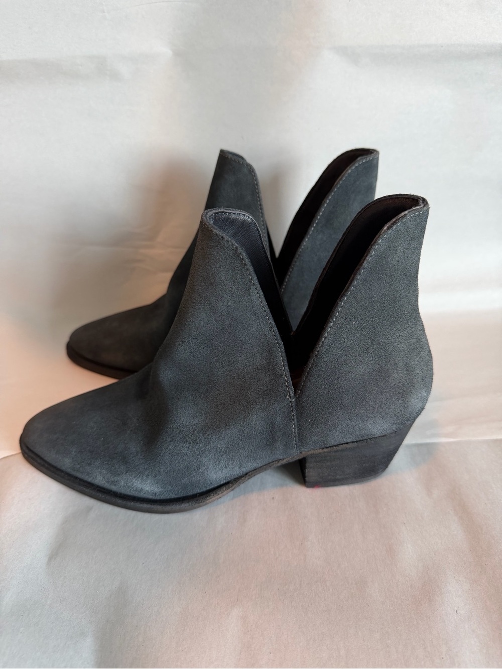 Free People Women's Charm Double V Ankle Boots Smoke Suede Leather